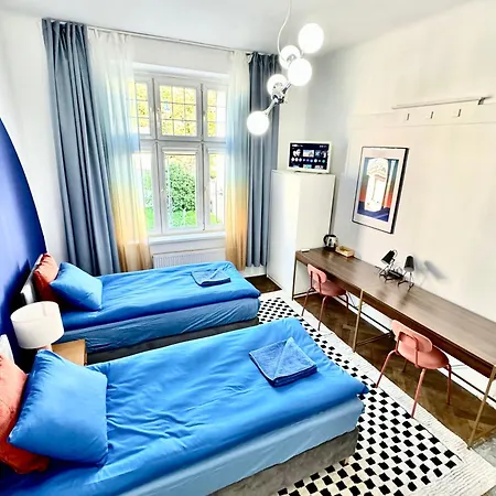Sopot Monte Cassino Chill Rooms I 2 Min Beach Apartment